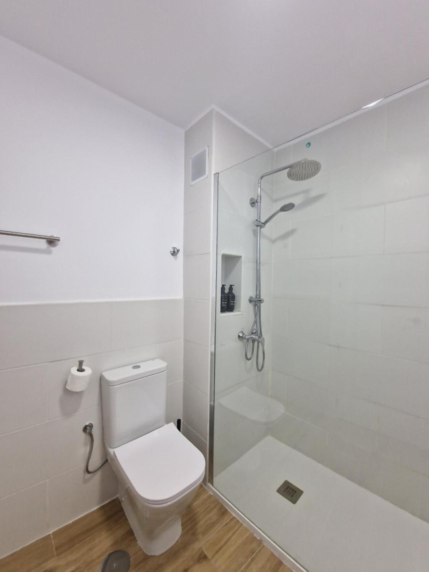 Ds Lealhomes, Patio And Terrace コルドバ エクステリア 写真